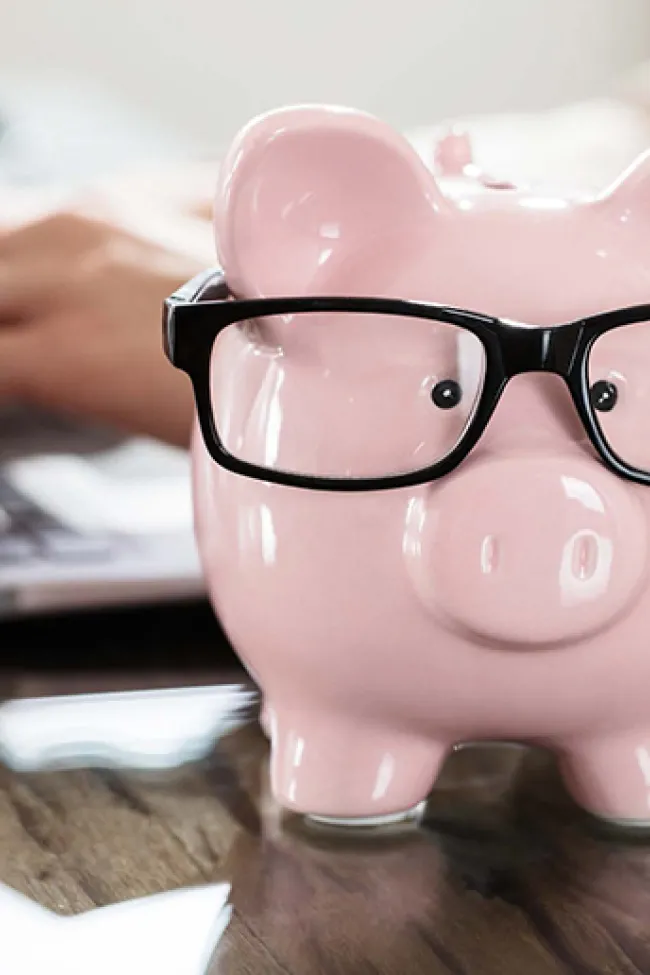 Piggy bank with glasses